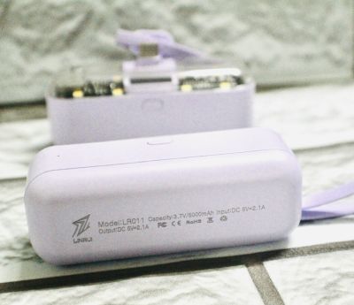 Pin Sạc Dự Phòng Linrui LR011 5000mAh Hỗ Trợ Sạc Nhanh, 3 Thiết Bị Cùng Lúc, Sẵn Đầu Ra Type C Và Lightning